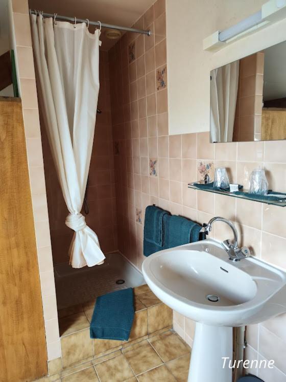 A L'Etape De La Ferme Bed and Breakfast Noailles  Eksteriør billede